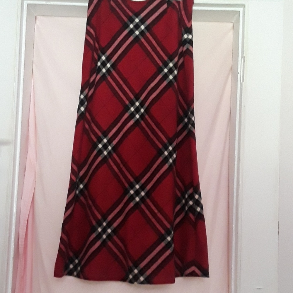 100% wool/silk lined long skirt